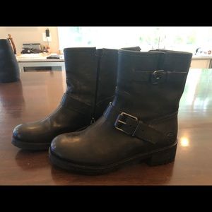 Tory Burch boots